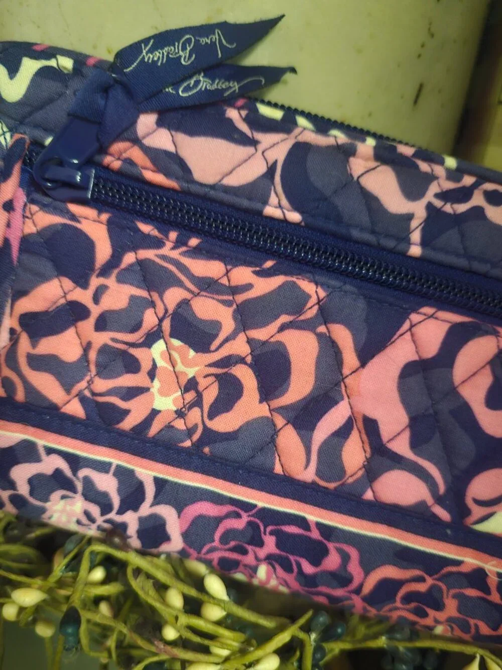 Vera Bradley wallet - Picture 4 of 6